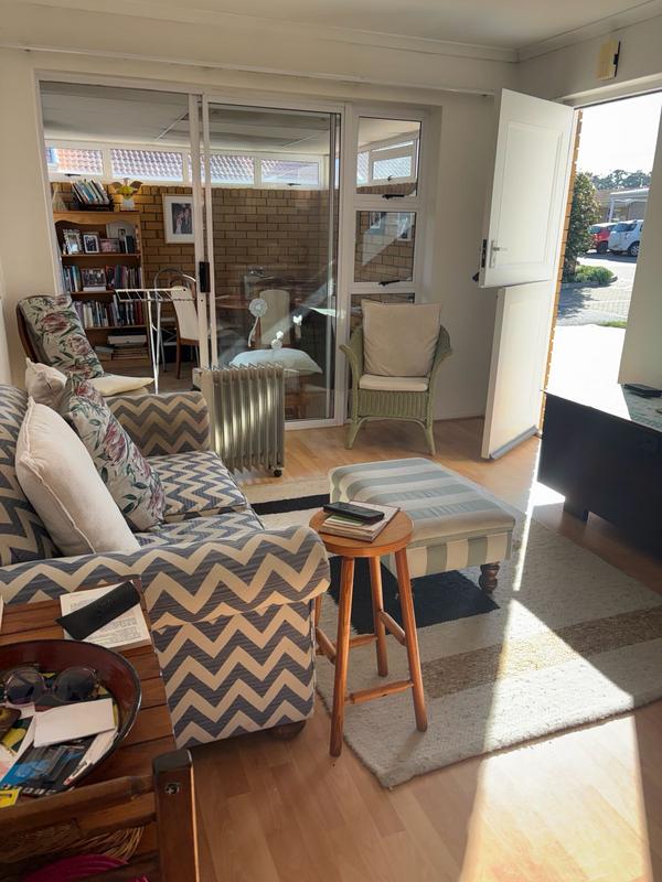 1 Bedroom Property for Sale in Sonstraal Heights Western Cape